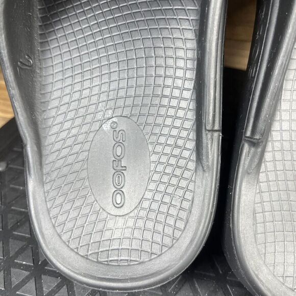 Oofos OOahh Mens Sz 10 Womens Sz 12 Sport Flex Slide Recovery Sandals Black - Picture 8 of 11